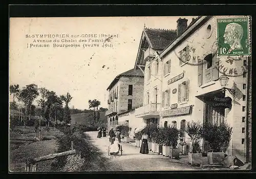 AK Saint-Symphorien-sur-Coise, Avenue du Chalet des Familles Pension Bourgeoise