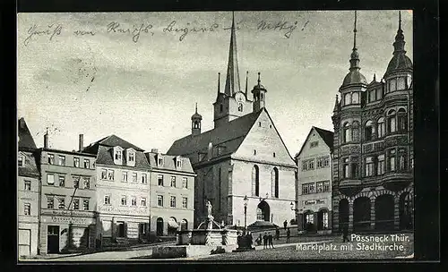 AK Pössneck i. Thür., Marktplatz mit Stadtkirche