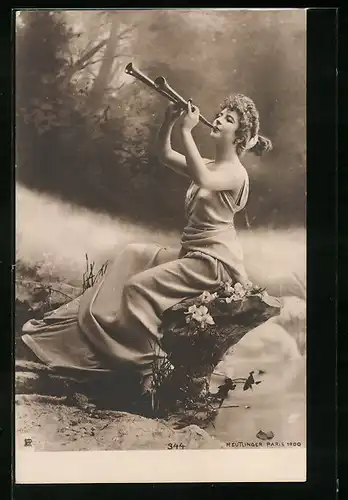 Foto-AK RPH Nr. 344: Junge Frau sitzt am Weiher und spielt auf einer Doppelflöte