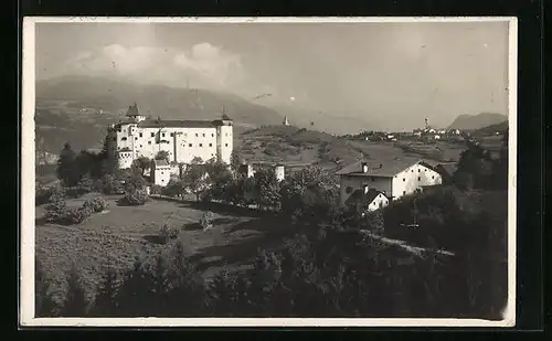 AK Völs am Schlern, Blick zum Schloss Prösels