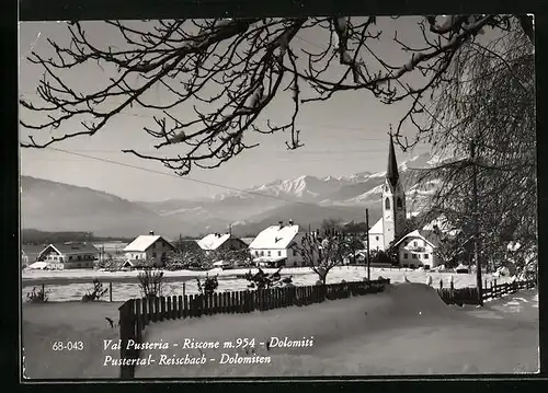 AK Riscone, Ortsansicht mit Kirche