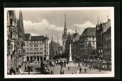 AK München, Marienplatz mit Strassenbahn