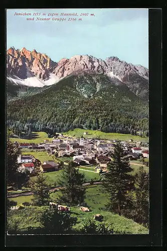 AK Innichen, Ortsansicht gegen Haunold und Neuner Gruppe