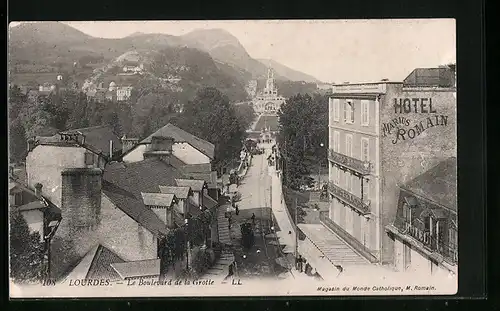 AK Lourdes, le Boulevard de la Grotte