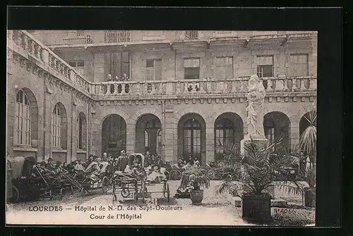 AK Lourdes, Hopital de N.-D. des Sept-Douleurs, Cour de l'Hopital