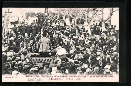 AK Lourdes, Son Eminence Mgr Lecot, Cardinal-Légat, montant en voiture à la Grotte 1908