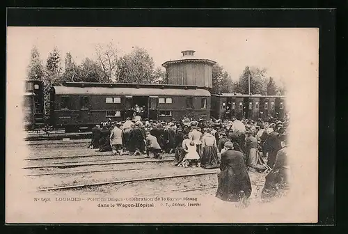 AK Lourdes, Pélerins Belge-Célébration de la Sainte-Messe dans le Wagon-Hopital