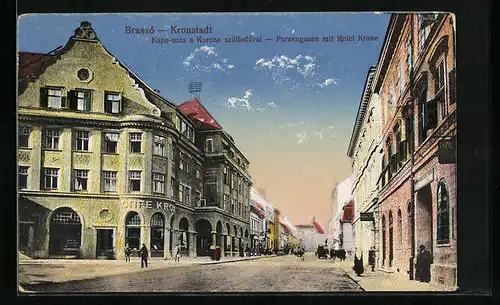 AK Kronstadt, Strasse Purzengasse mit Hotel Krone