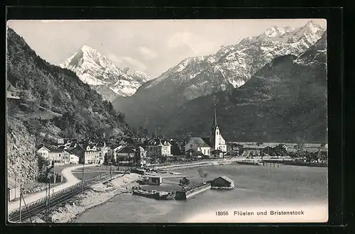 AK Flüelen, Ortsansicht mit Bristenstock