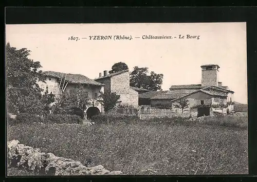 AK Yzeron, Chateauvieux - Le Bourg