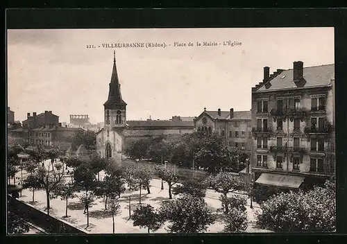 AK Villeurbanne (Rhone), Place de la Mairie - L`Èglise