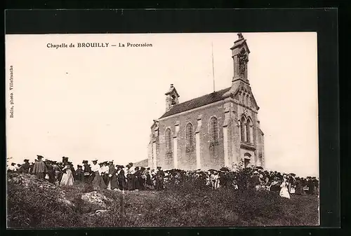 AK Brouilly, Chapelle - La Procession