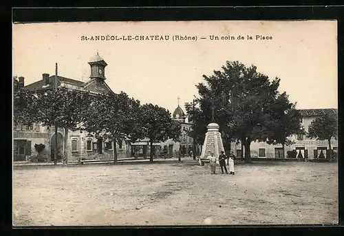 AK St-Andéol-le-Chateau, Un coin de la Place