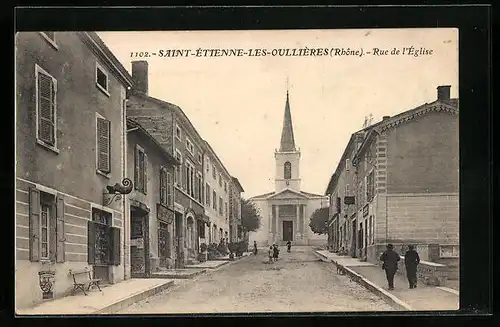 AK St-Étienne-les-Oullières, Rue de l`Église, Strassenpartie
