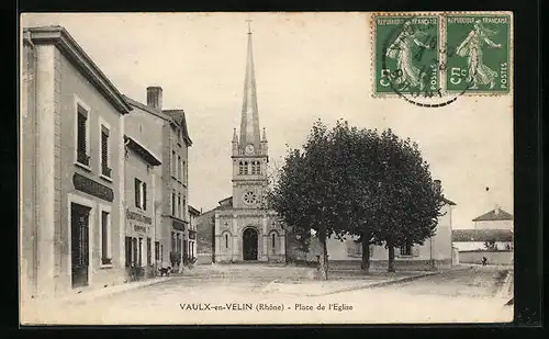 AK Vaulx-en-Velin, Place de l`Eglise