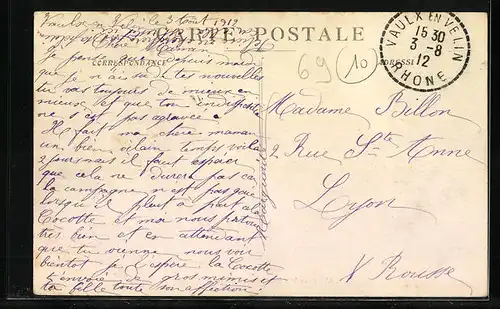 AK Vaulx-en-Velin, Place de l`Eglise