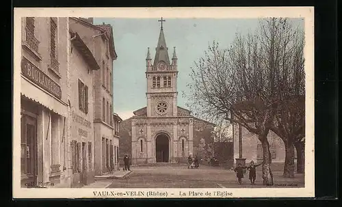 AK Vaulx-en-Velin, La Place de l`Eglise