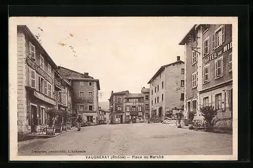 AK Vaugneray, Place du Marché