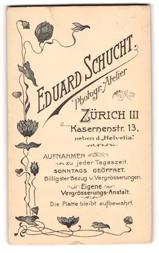 Fotografie Eduard Schucht, Zürich, Kasernenstr. 13, Blühende Seerosen umranden die Anschrift des Fotografen