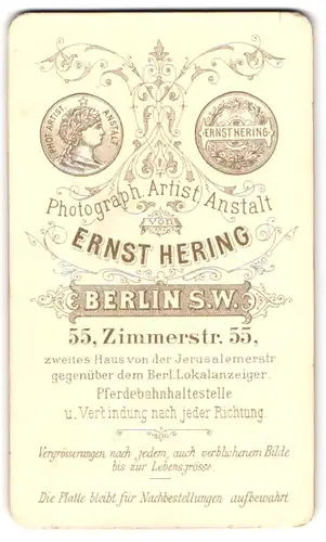 Fotografie Ernst Hering, Berlin, Zimmerstr. 55, Medaillen und florale Verzierung