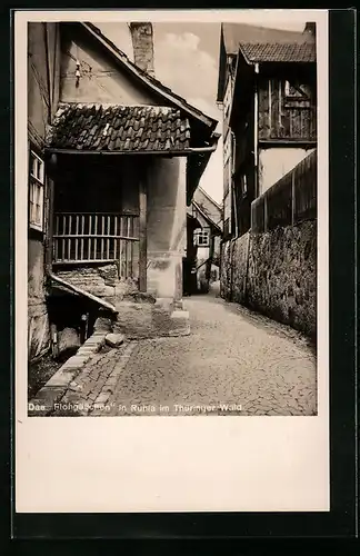 AK Ruhla, Das Flohgässchen mit alten Gebäuden