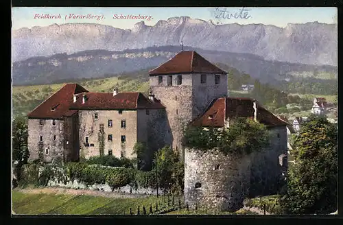 AK Feldkirch, Schattenburg mit Bergpanorama