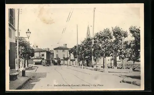 AK Saint-Genis-Laval, La Place