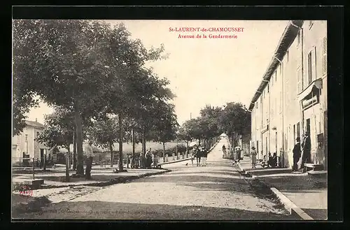 AK Saint-Laurent-de-Chamousset, Avenue de la Gendarmerie