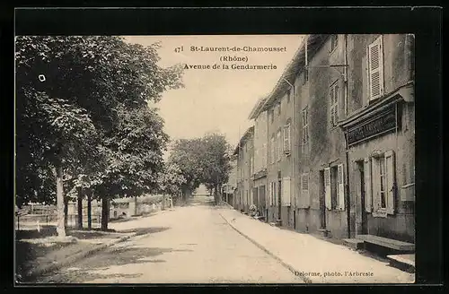 AK Saint-Laurent-de-Chamousset, Avenue de la Gendarmerie