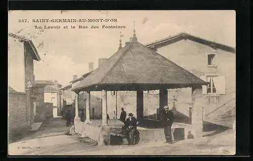 AK St-Germain-au-Mont-d`Or, Le Lavoir et la Rue des Fontaines