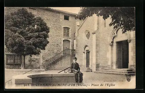 AK St-Germain-au-Mont-d`Or, Place de l`Eglise