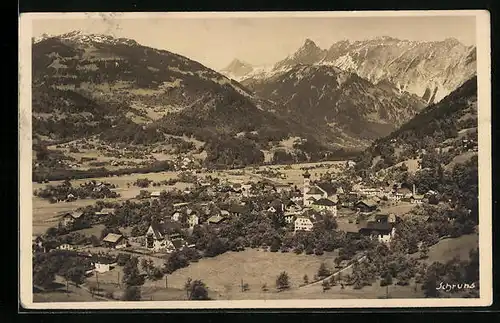 AK Schruns, Teilansicht mit Bergen