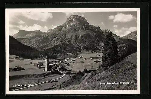 AK Lech a. A., Teilansicht mit Kirche und Bergen