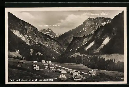 AK Bad Hopfreben, Ortsansicht mit Juppenspitze und Hochberg