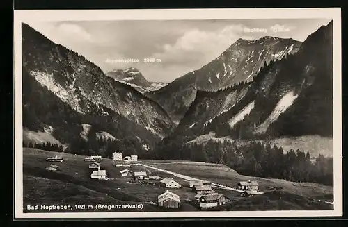 AK Bad Hopfreben / Bregenzerwald, Gesamtansicht mit Juppenspitze und Hochberg