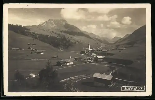 AK Lech, Ortsansicht von einem Hügel gesehen