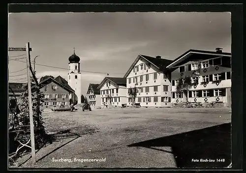 AK Sulzberg / Bregenzerwald, Marktplatz mit Gasthaus zum Ochsen und Blick zur Kirche