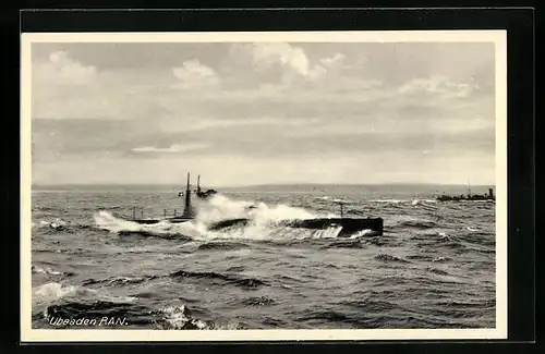AK Dänisches U-Boot Ran in voller Fahrt