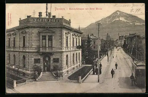 AK Dornbirn, Bahnhofstrasse mit Hôtel Weiss