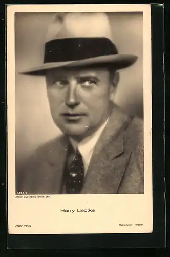 AK Schauspieler Harry Liedtke mit Hut und Krawatte