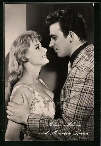 AK Schauspieler Marisa Allasio und Maurizio Arena in Giovanna