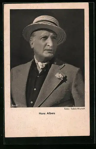 AK Schauspieler Hans Albers in Anzug und Hut