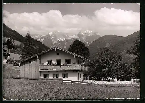 AK Ramsau b. Berchtesgaden, Stanzerhäusl mit Göll und Brett