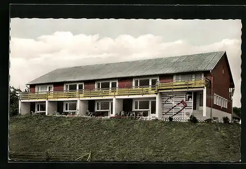 AK Rettin / Ostsee, Hof Nettesheim, Gesamtansicht