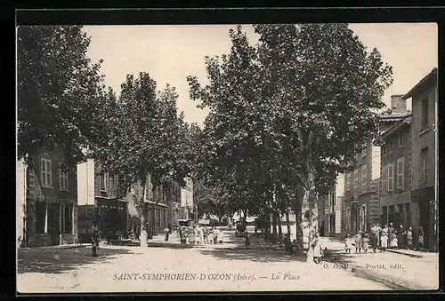 AK Saint-Symphorien-d`Ozon, La Place