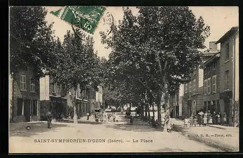 AK Saint-Symphorien-d`Ozon, La Place