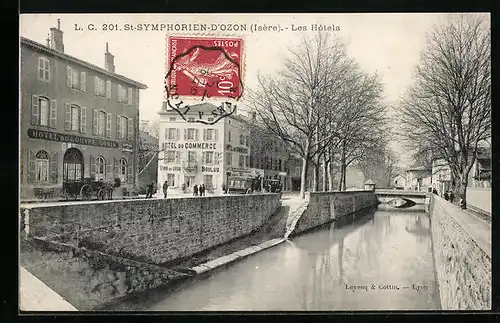 AK Saint-Symphorien-d`Ozon, Les Hotels