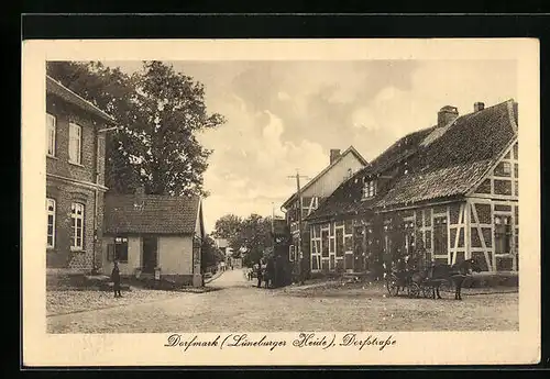 AK Dorfmark i. H., Partie in der Dorfstrasse, mit Pferdekutsche