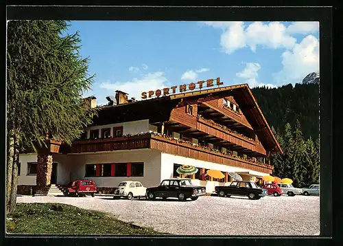 AK Moos in Sexten, Sporthotel im Fischleintal, Gebäudeansicht