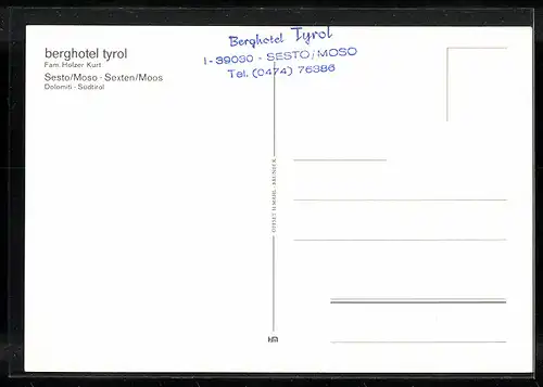 AK Moos in Sexten, Berghotel Tyrol von einer Wiese gesehen
